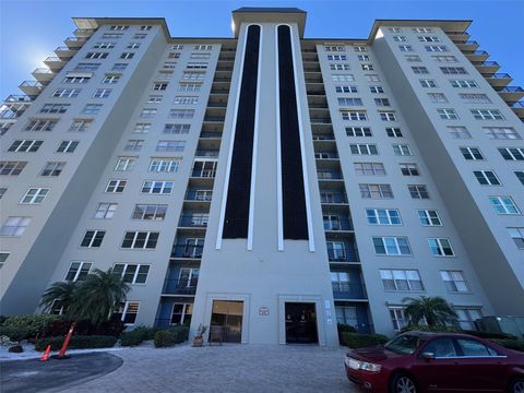 Photo of 5220 Brittany Drive S #1108, St Petersburg, FL 33715 (MLS # TB8468760)