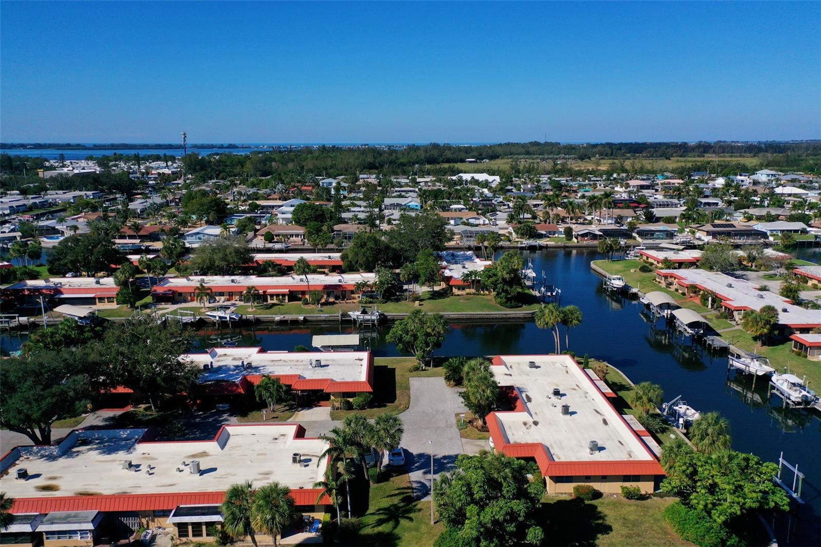 PALMA SOLA HARBOUR SEC 1 - Residential