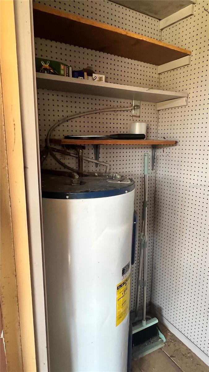 PALMA SOLA HARBOUR SEC 1 - Residential