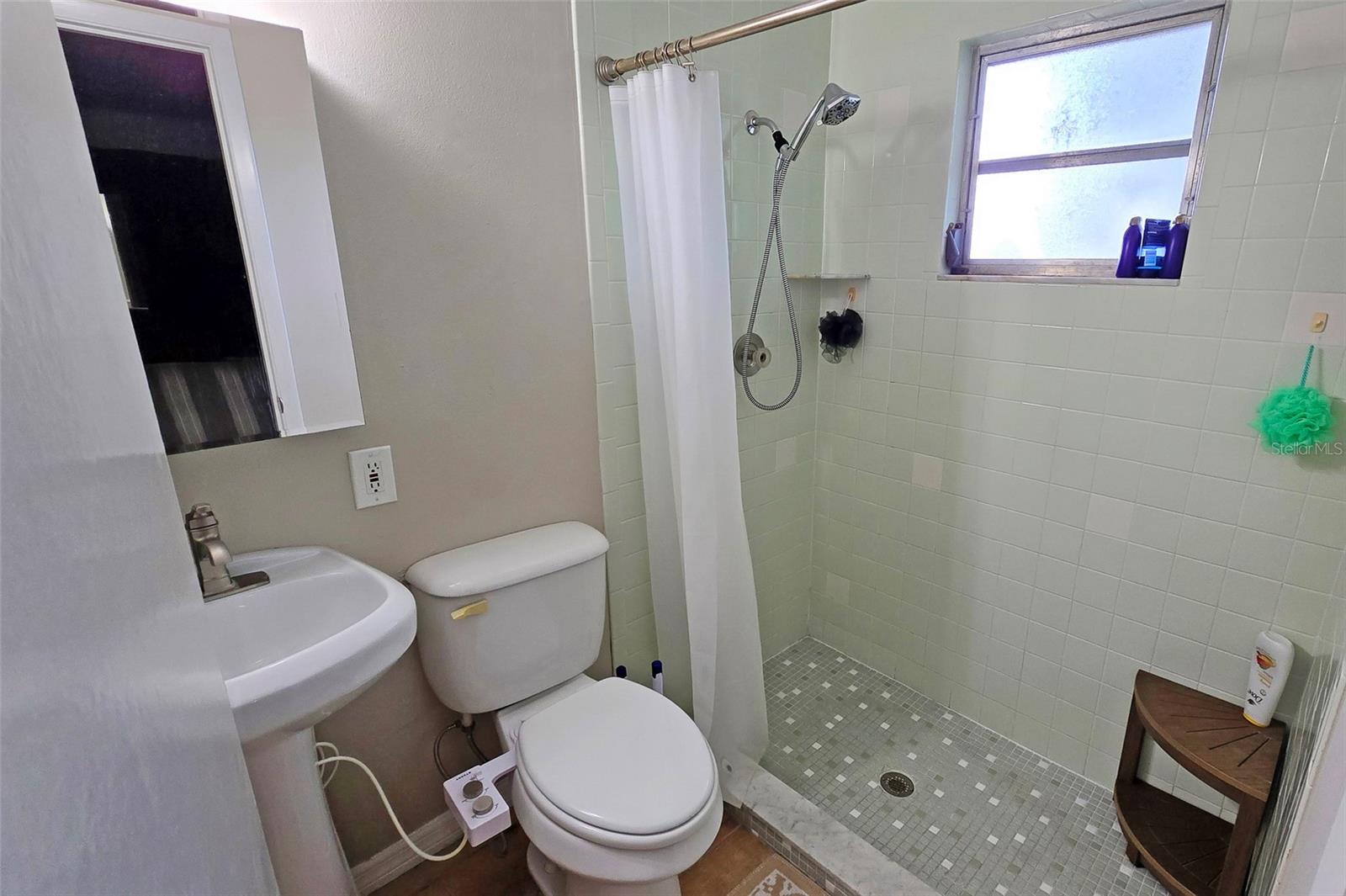 PALMA SOLA HARBOUR SEC 1 - Residential