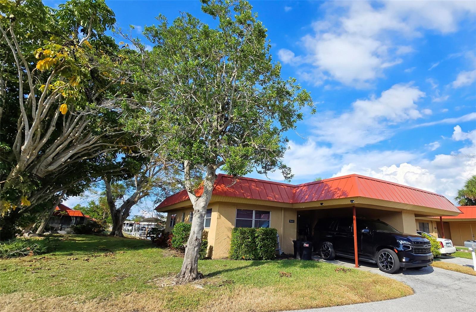 9612 VALENCIA COVE