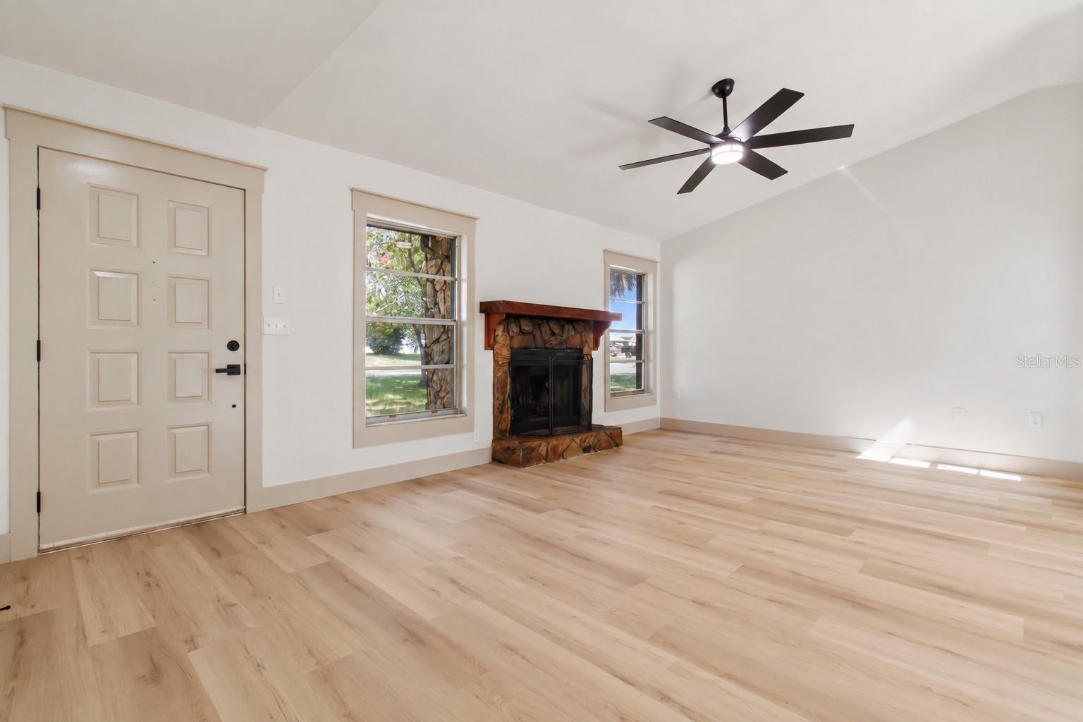 8072 WYSOCKI COURT