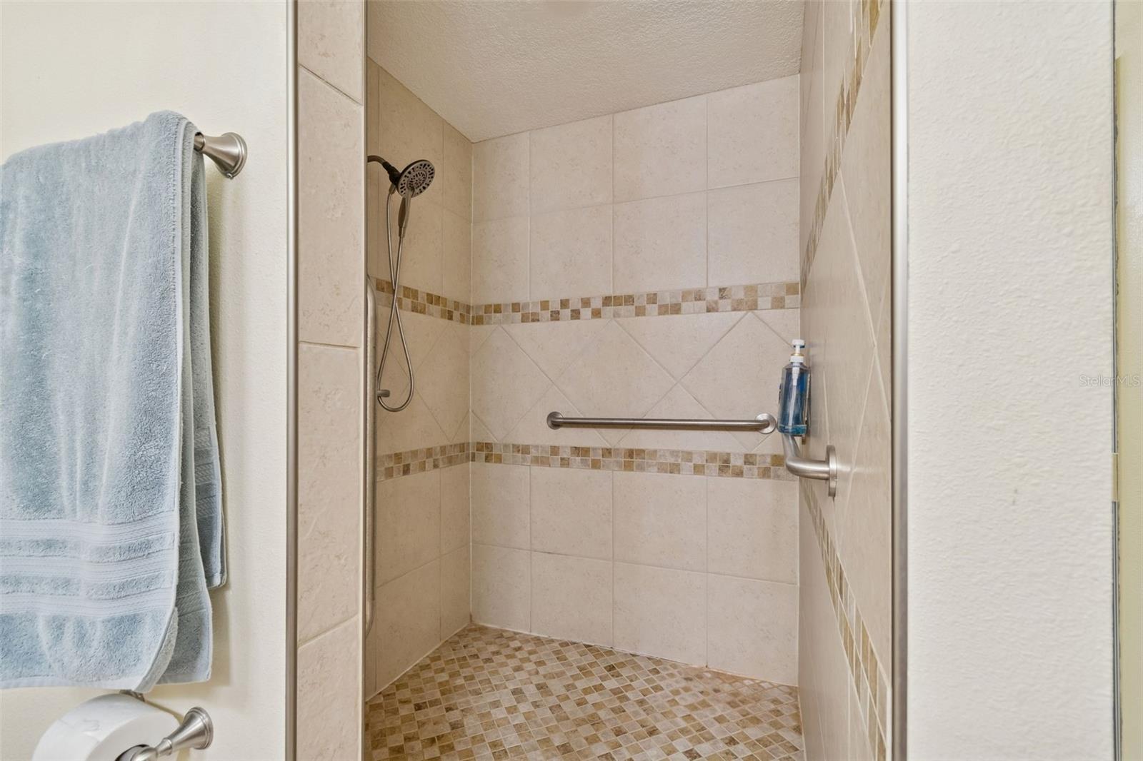 BELLEAIR MANOR UNIT 1 & 2 - Residential