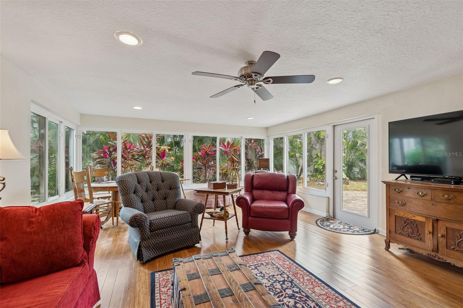 BELLEAIR MANOR UNIT 1 & 2 - Residential