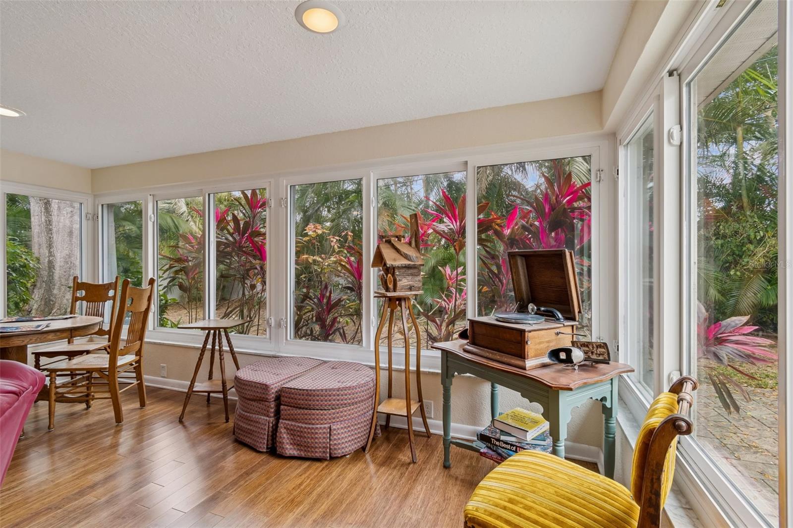 BELLEAIR MANOR UNIT 1 & 2 - Residential