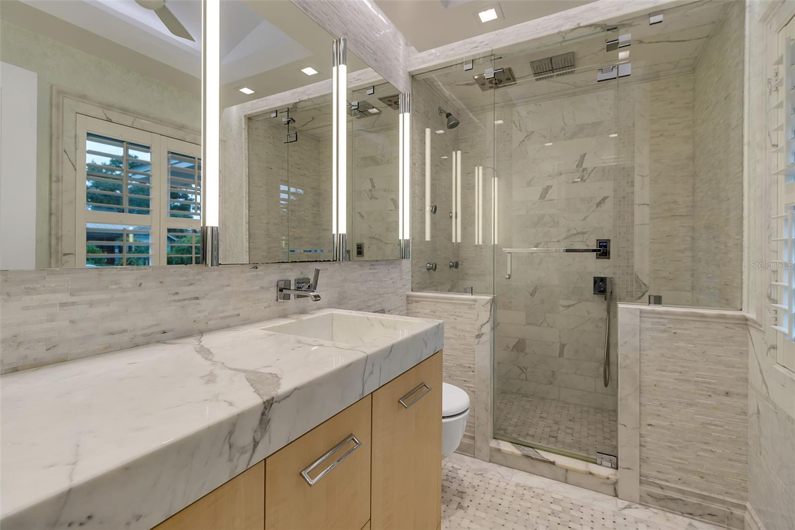 AVONDALE REP - Residential