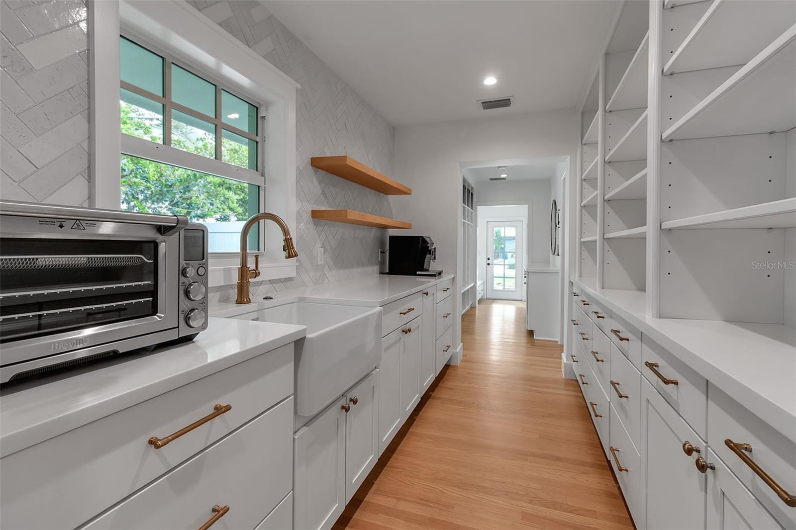 AVONDALE REP - Residential