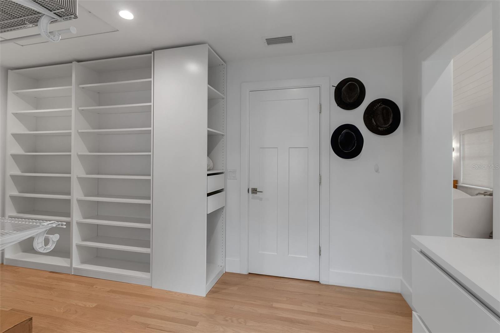 AVONDALE REP - Residential