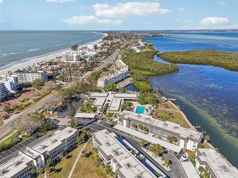 A home in LONGBOAT KEY