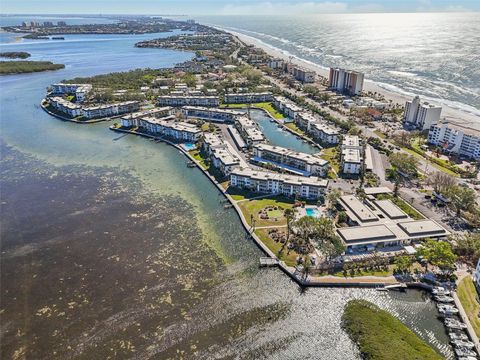 A home in LONGBOAT KEY