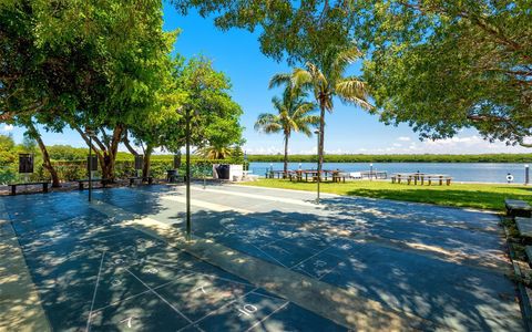 A home in LONGBOAT KEY