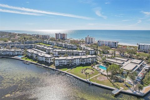 A home in LONGBOAT KEY