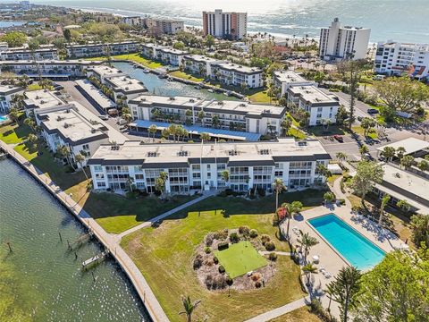 A home in LONGBOAT KEY