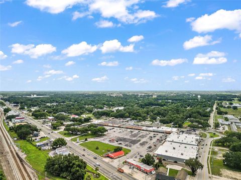 Tiny photo for 324 S Main Street, Wildwood, FL 34785 (MLS # G5084002)