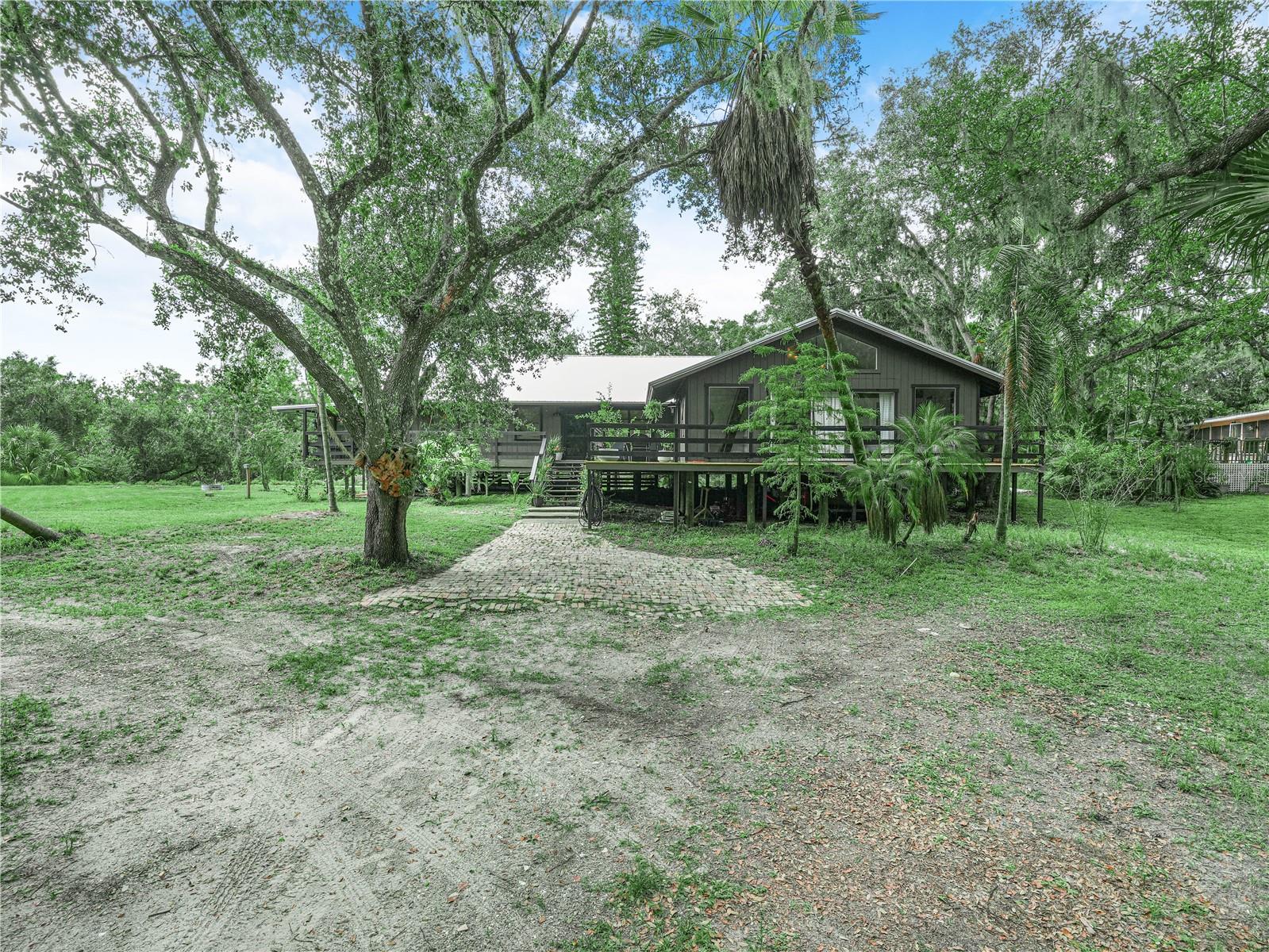 PEACE RIVER - Residential