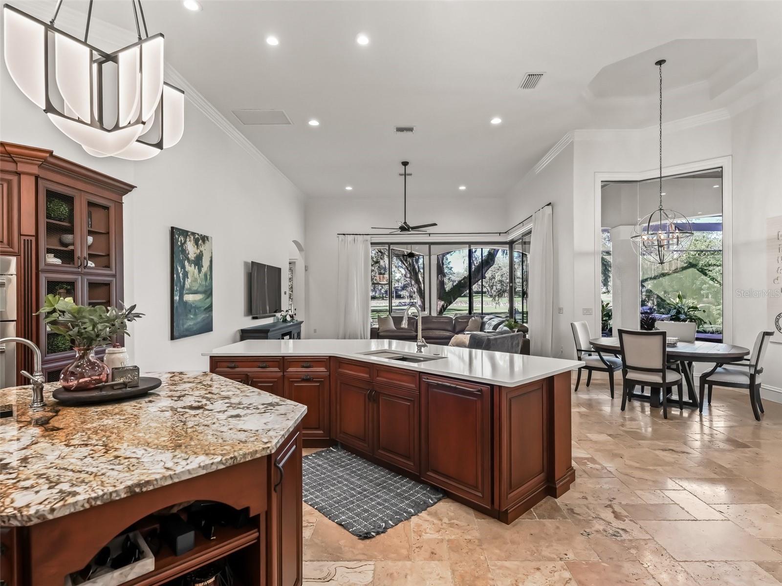 GOLDEN OCALA UN 01 - Residential