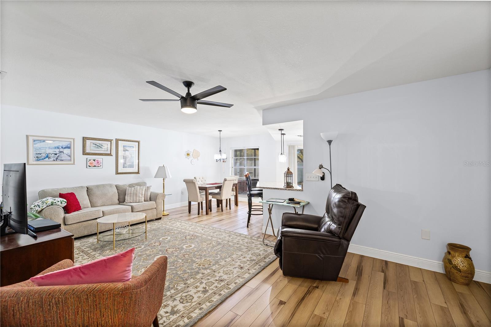 PARK LAKE ESTATES - Residential