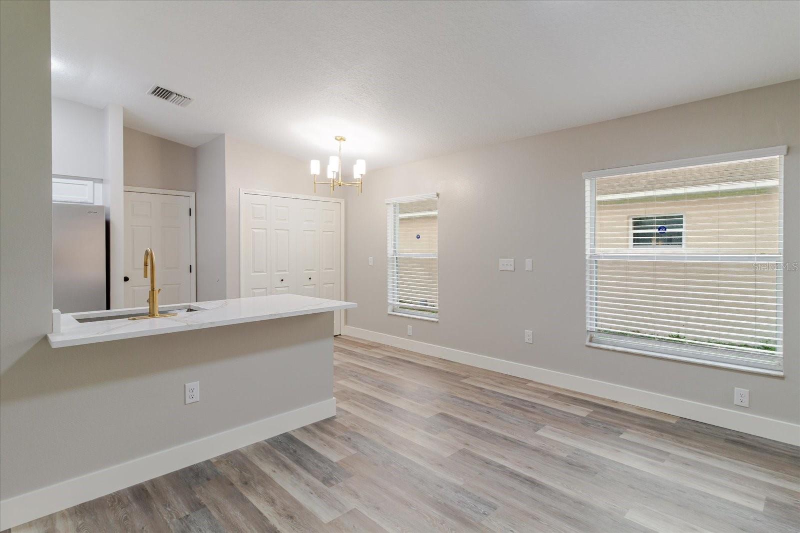 CARRIAGE POINTE PH 1 - Residential