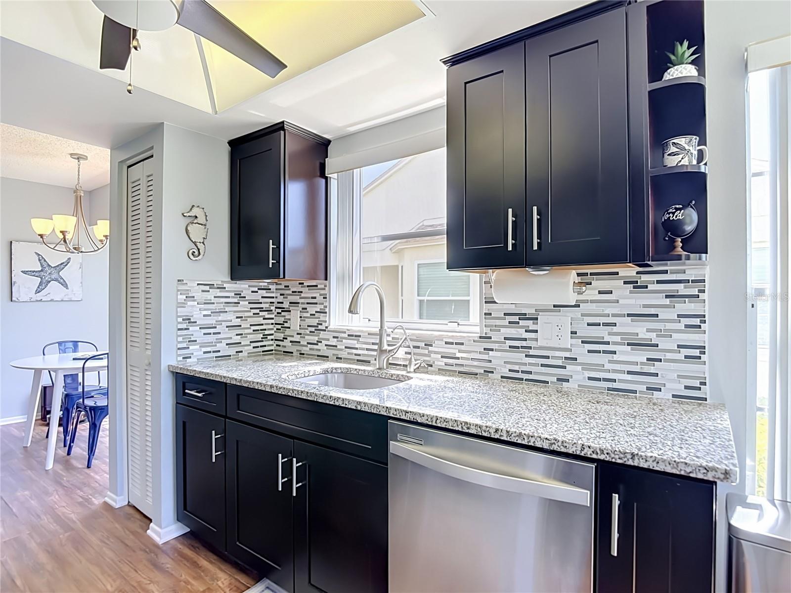CAPRI VILLAGE CONDO 01 - Residential