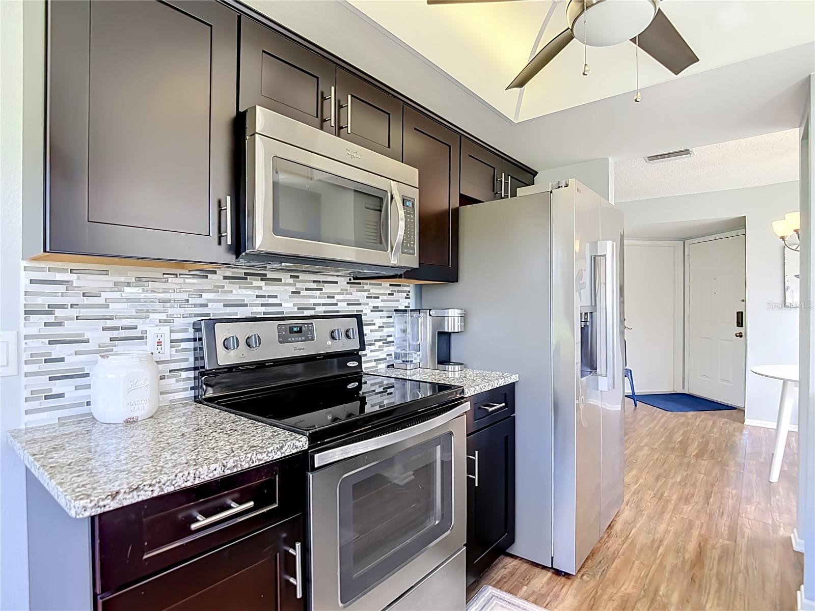 CAPRI VILLAGE CONDO 01 - Residential
