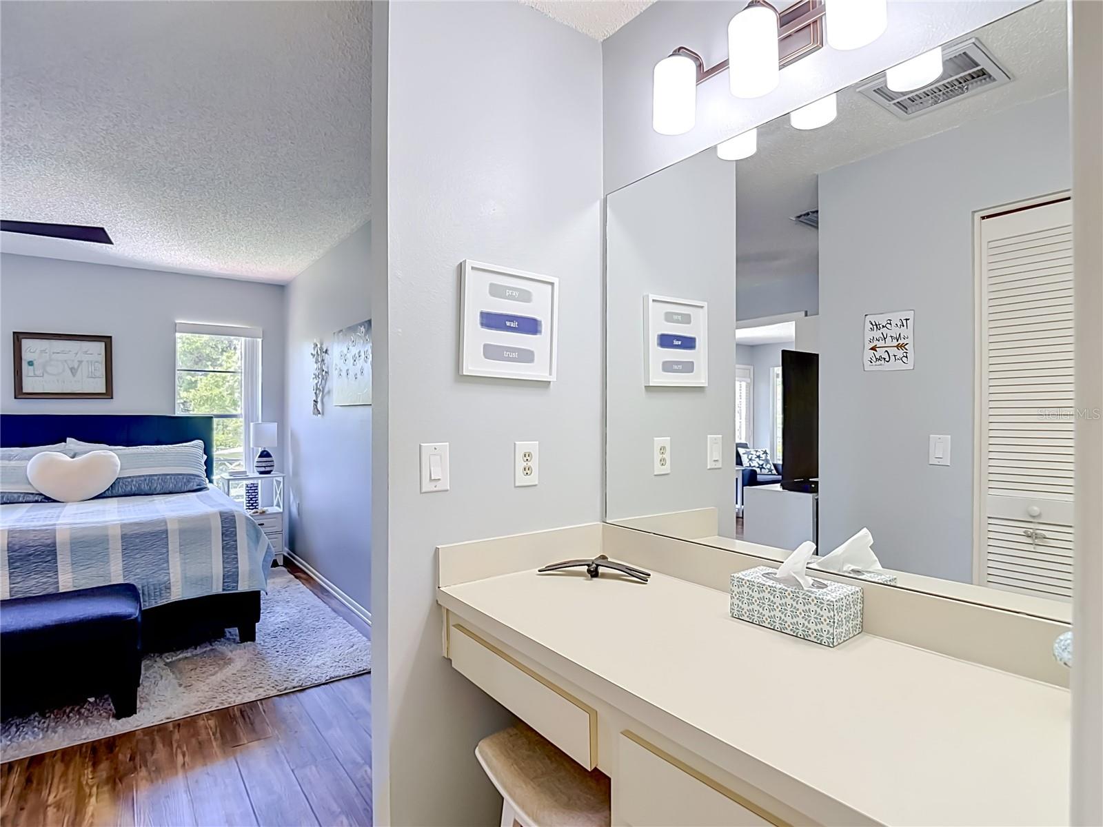 CAPRI VILLAGE CONDO 01 - Residential