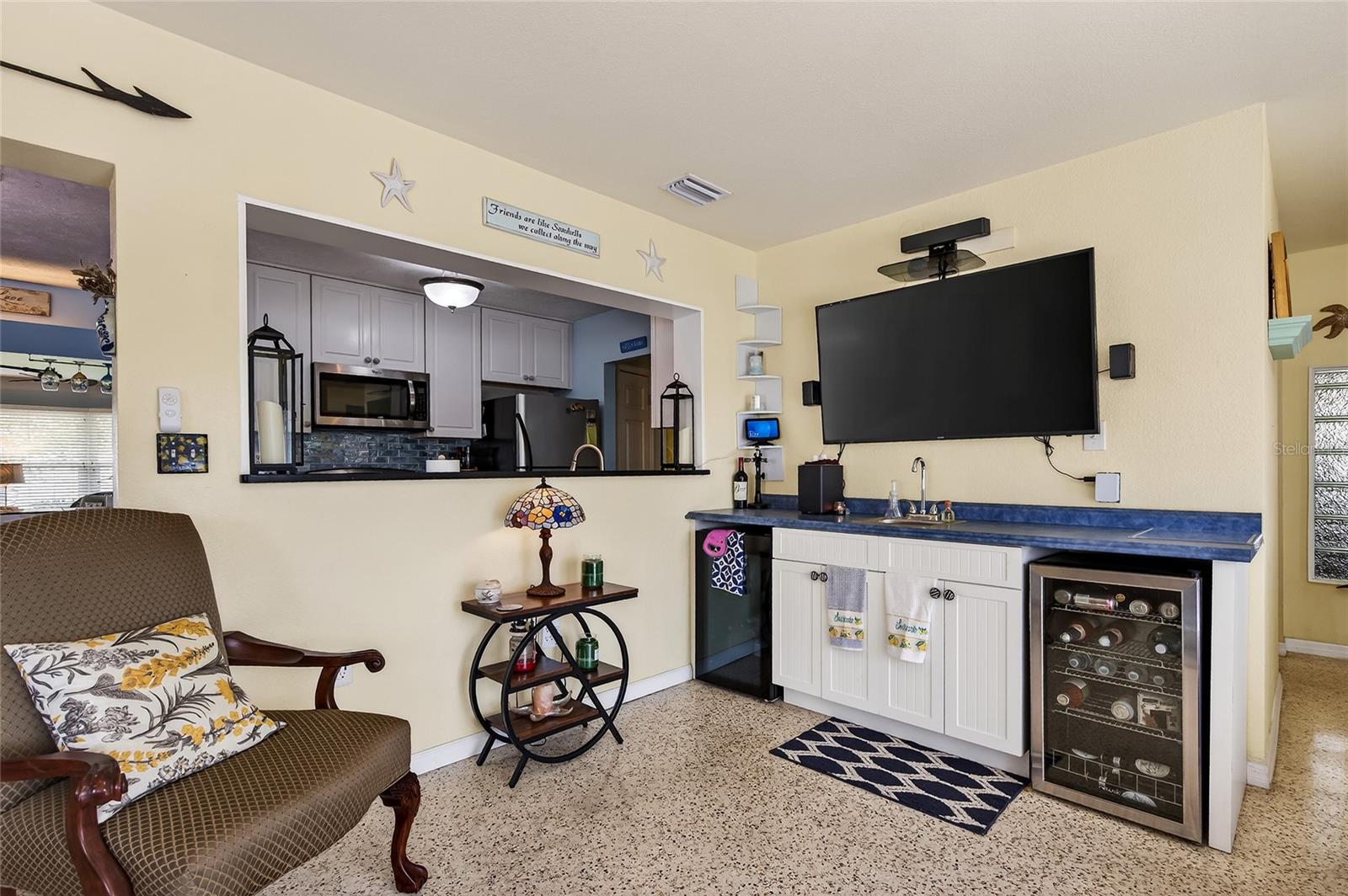 VENICE GARDENS - Residential