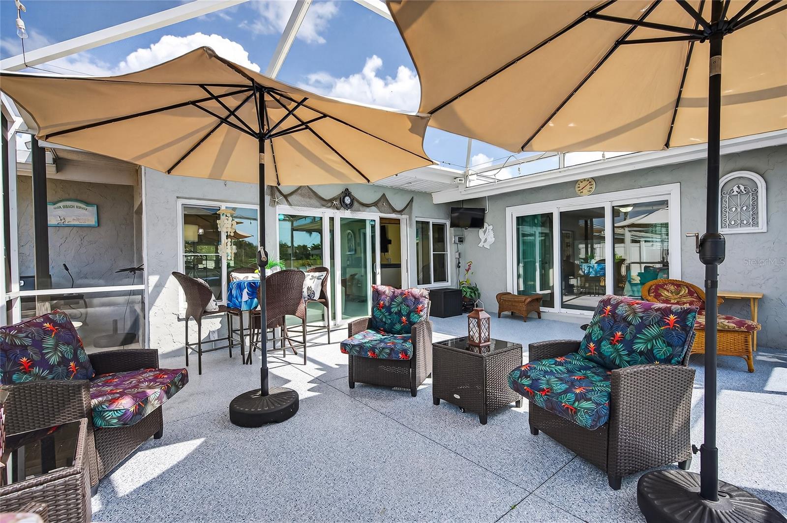 VENICE GARDENS - Residential