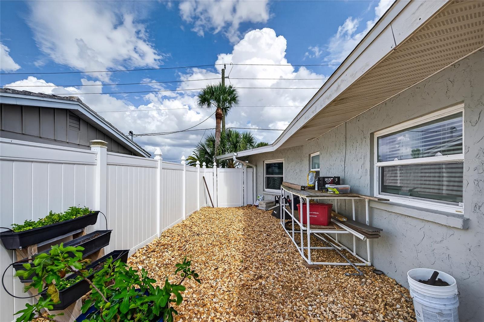 VENICE GARDENS - Residential