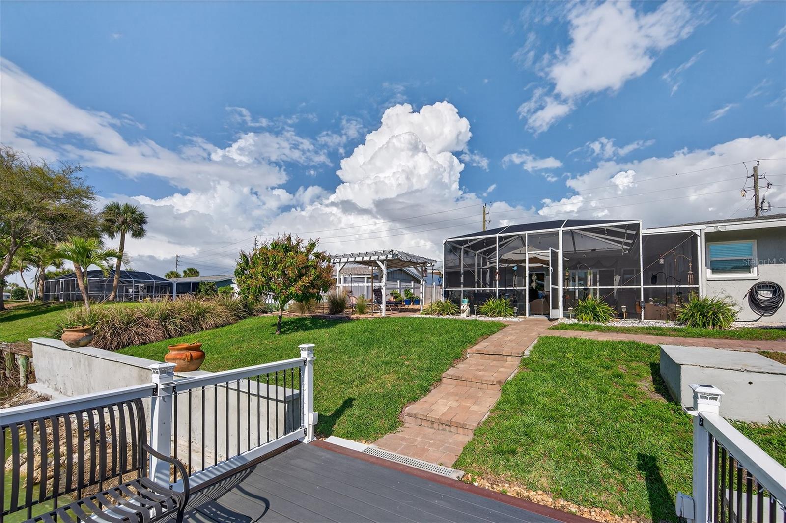 VENICE GARDENS - Residential