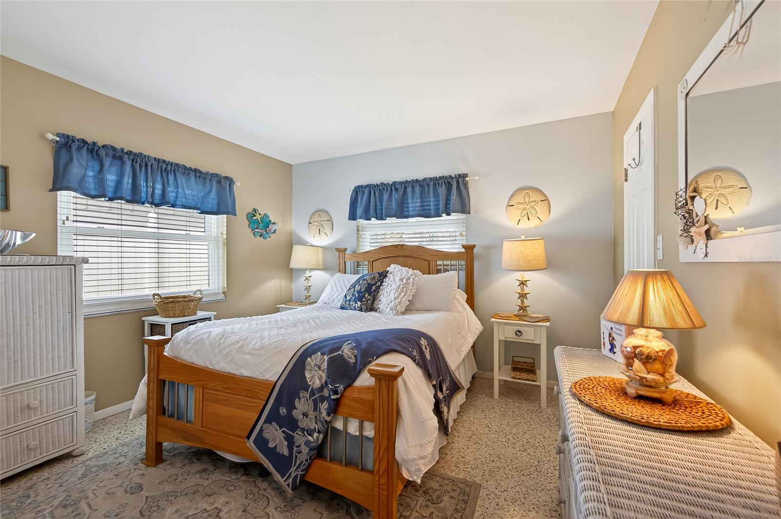 VENICE GARDENS - Residential