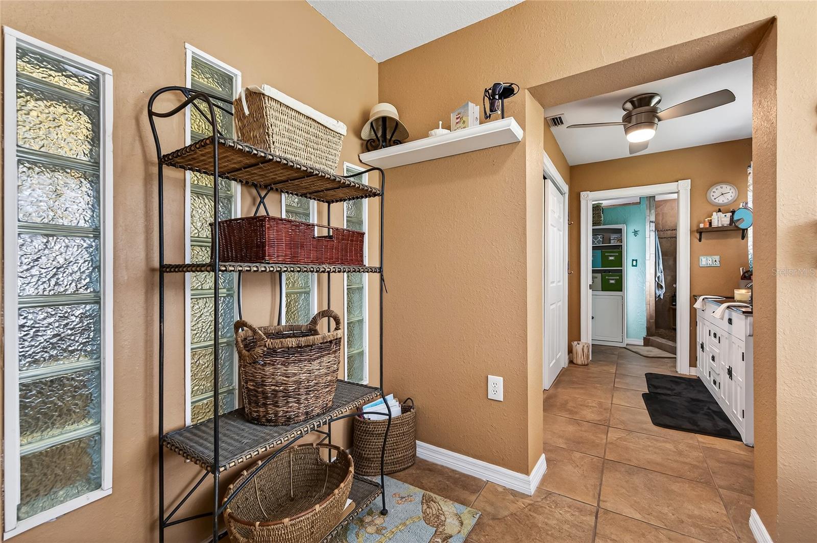 VENICE GARDENS - Residential