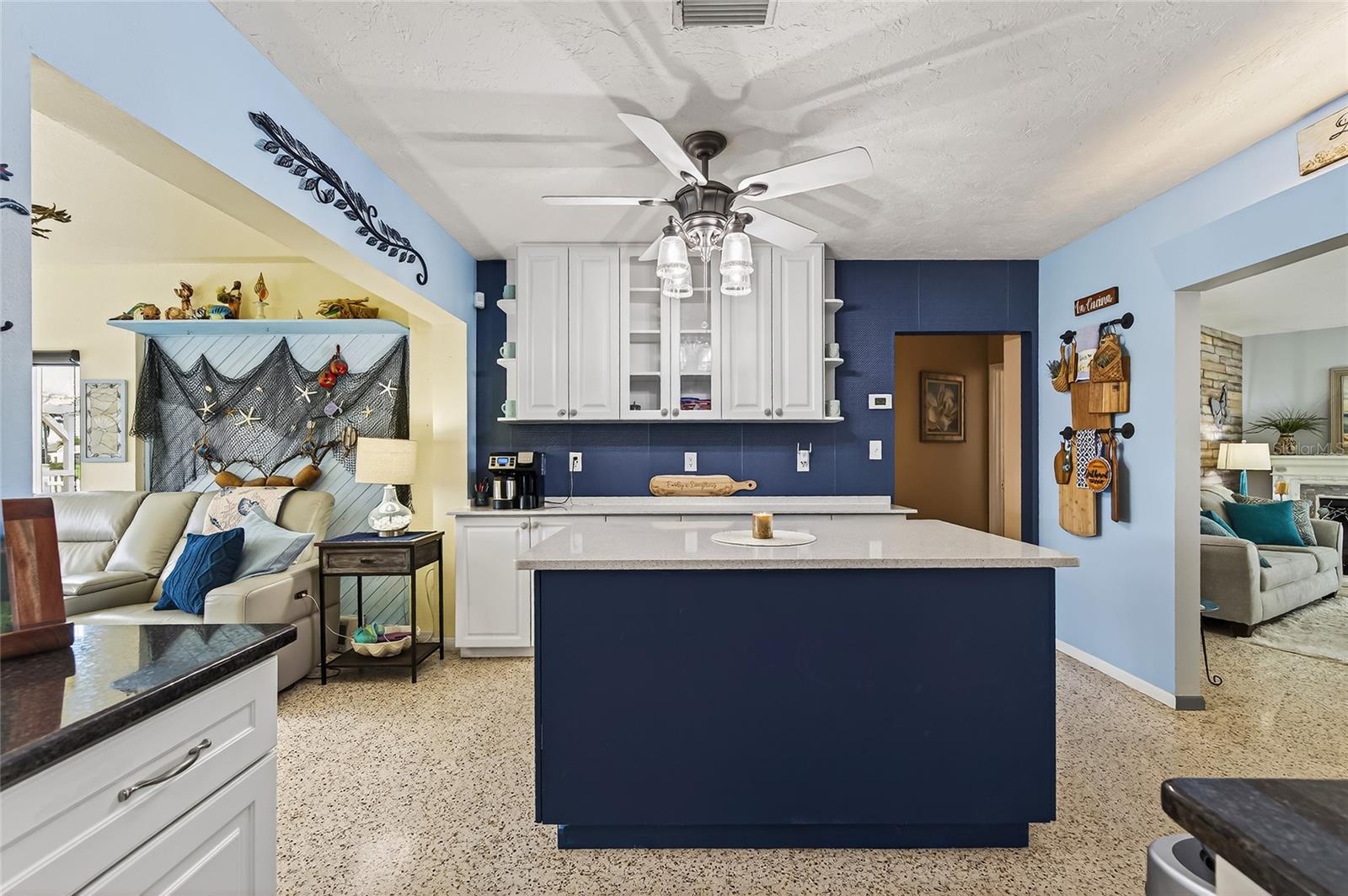 VENICE GARDENS - Residential