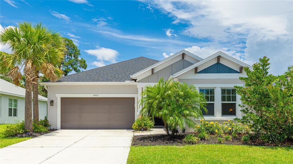 Photo of 5927 Maidenstone Way, Palmetto, FL 34221 (MLS # A4656695)