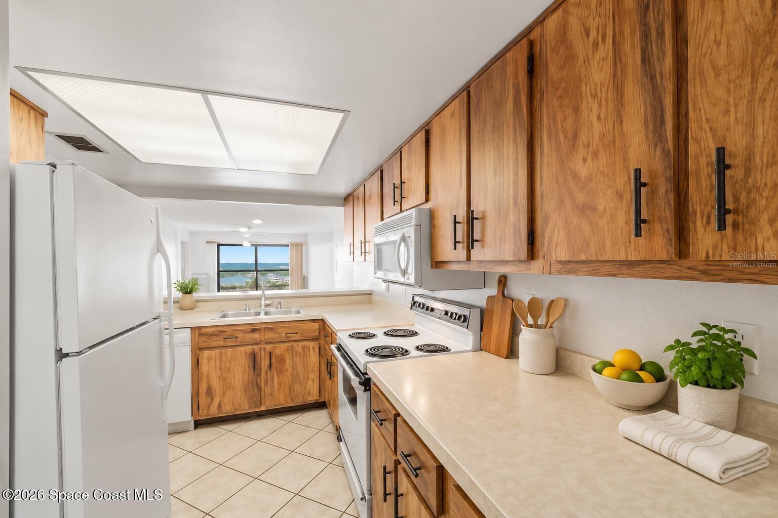 8496 RIDGEWOOD AVENUE 3304