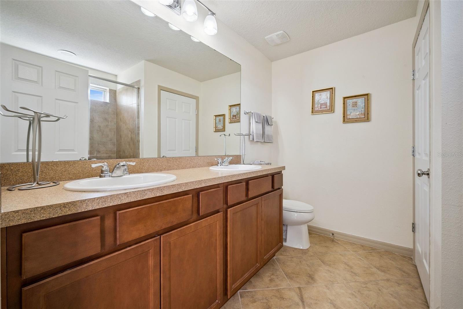 FOUNTAIN PARK - Residential