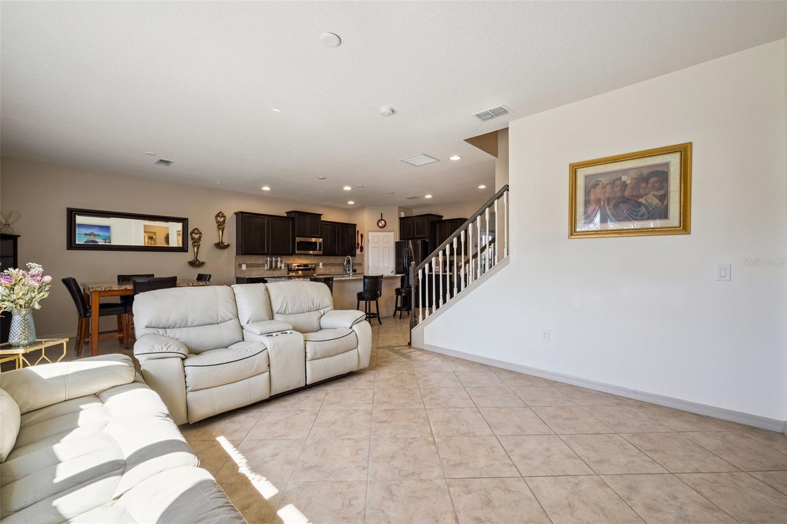 FOUNTAIN PARK - Residential