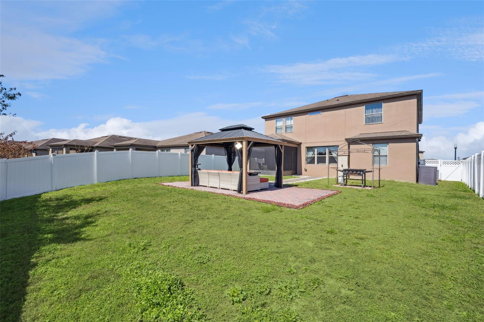 FOUNTAIN PARK - Residential