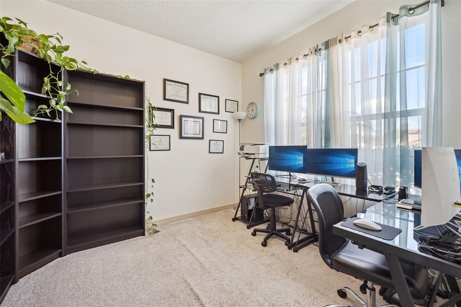 FOUNTAIN PARK - Residential