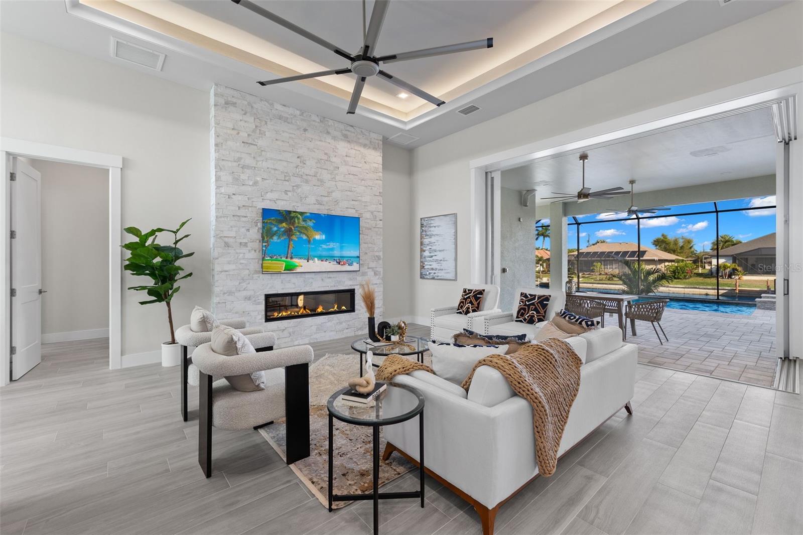 2129 CAPE CORAL PARKWAY W