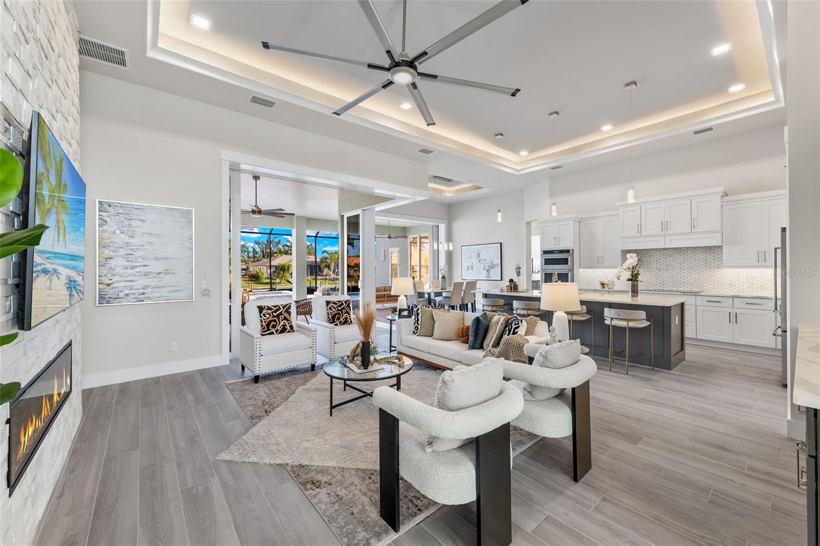 2129 CAPE CORAL PARKWAY W