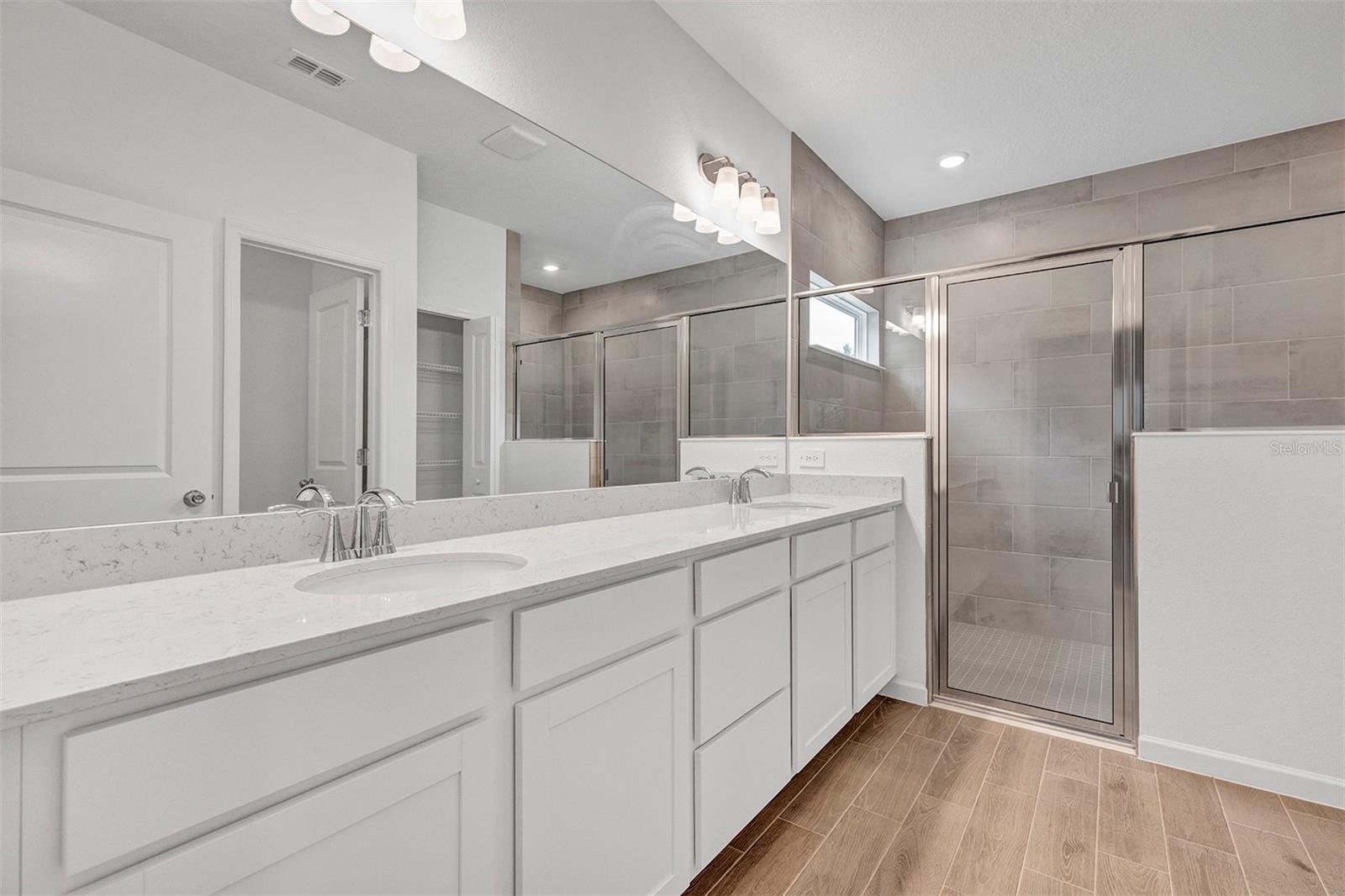 GRAND PARK NORTH - Residential