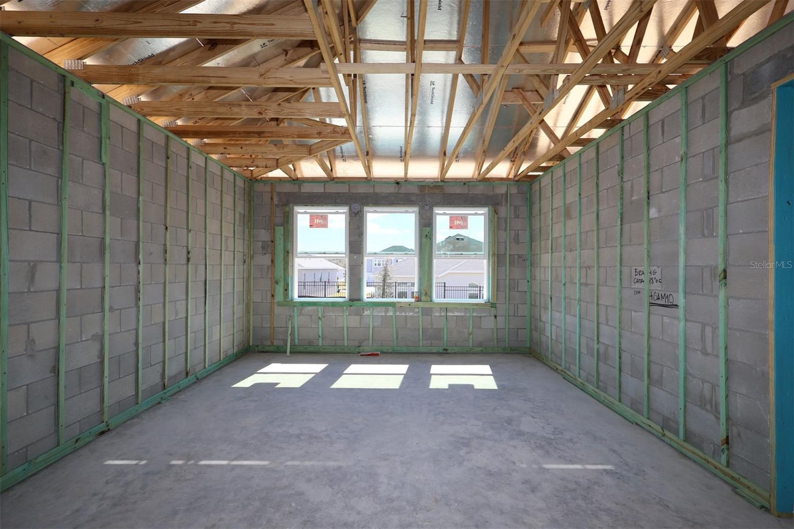 3177 WOLF LAKE AVENUE