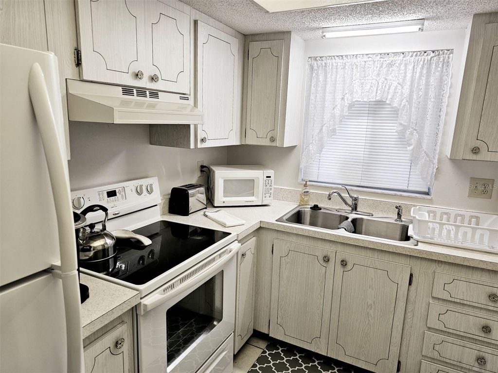 Photo of 3528 Lake Bayshore Drive #K-115, Bradenton, FL 34205 (MLS # A4639652)