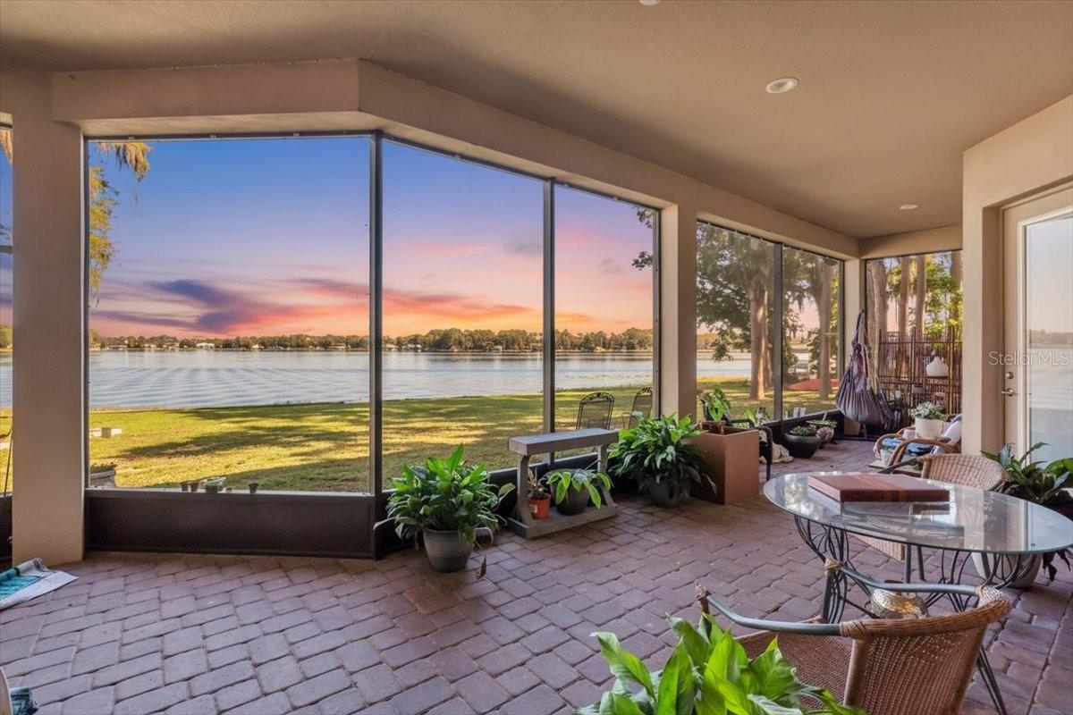 NORTH TAMPA LAND COS SUB OF - Residential