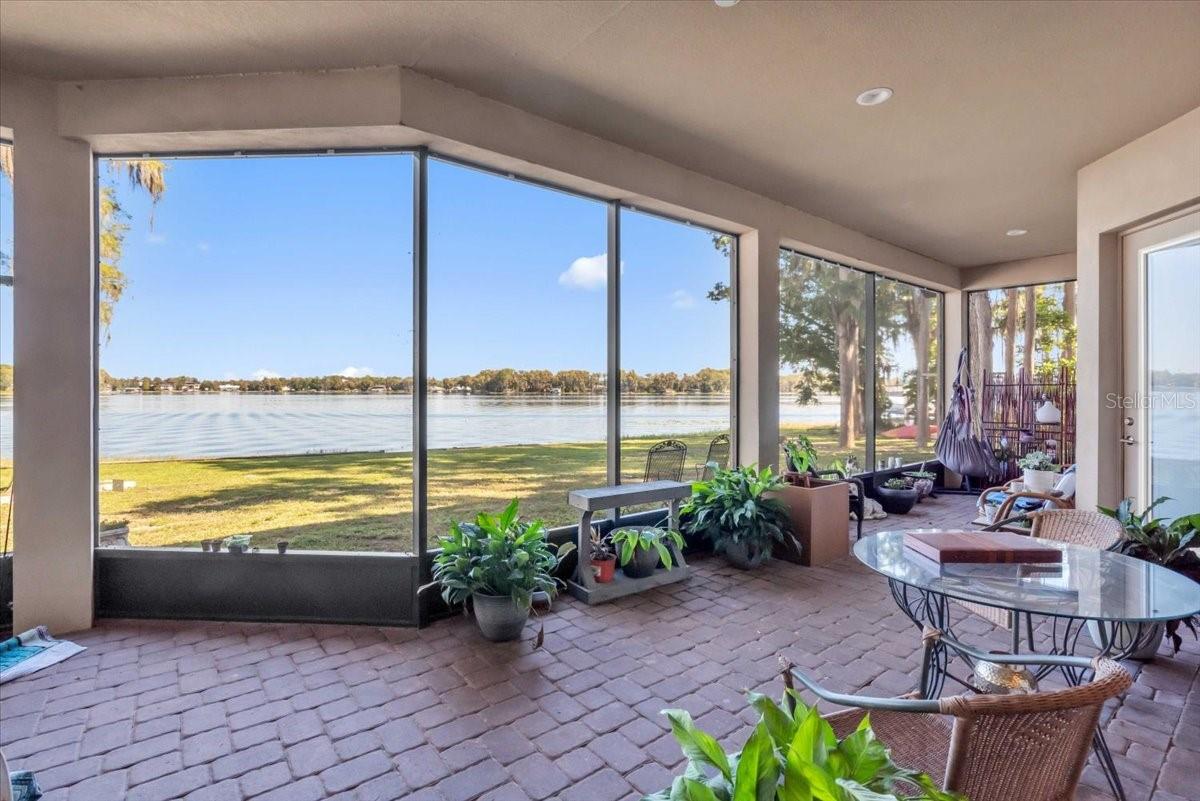 NORTH TAMPA LAND COS SUB OF - Residential