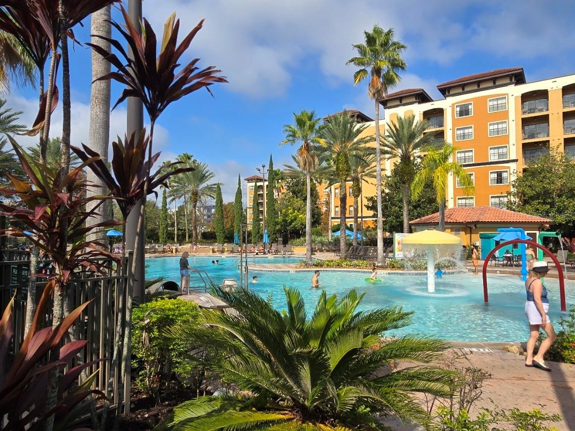 FLORIDAYS ORLANDO RESIDENCE PH 08 - Residential