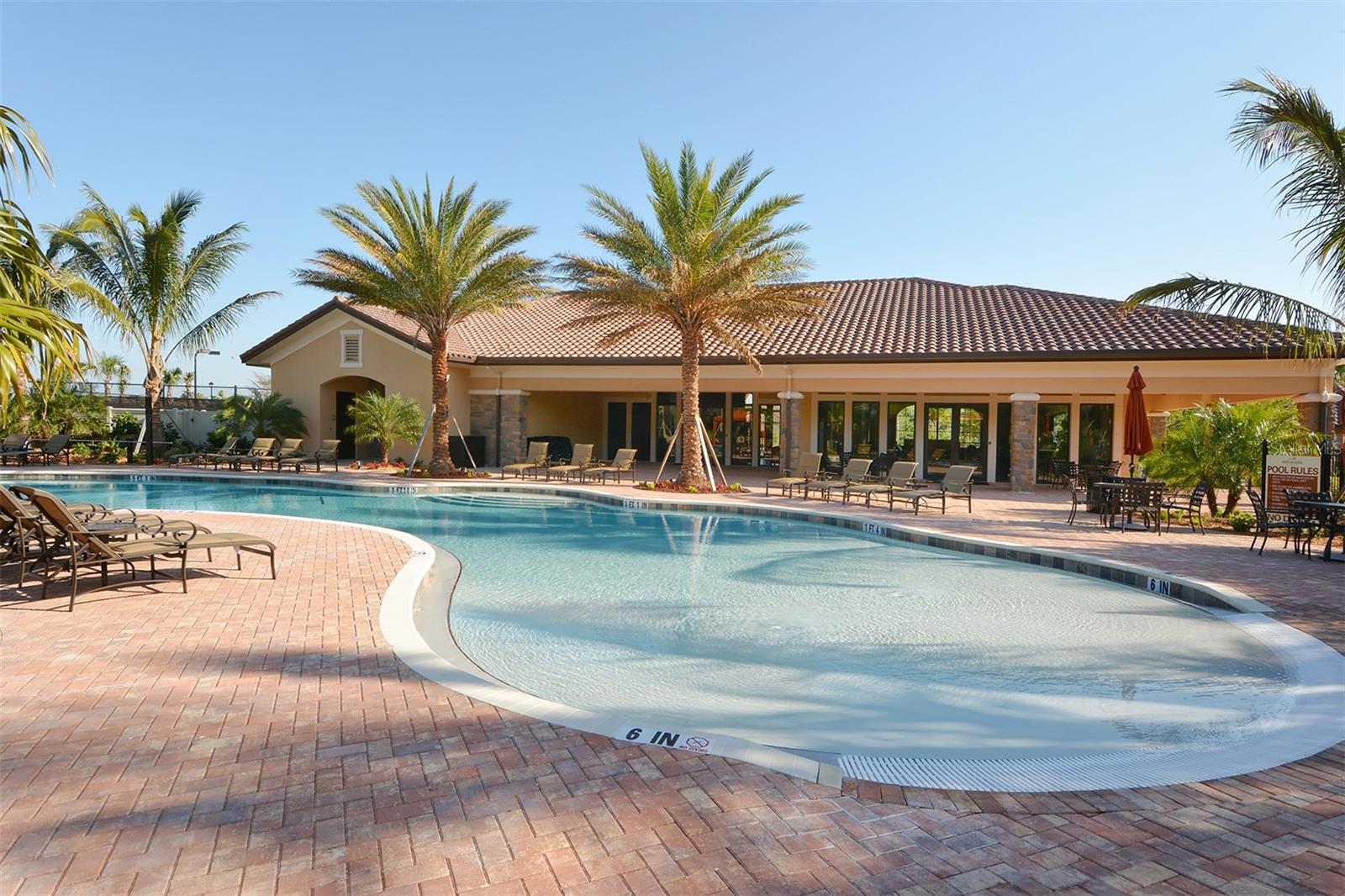ESPLANADE BY SIESTA KEY - Residential
