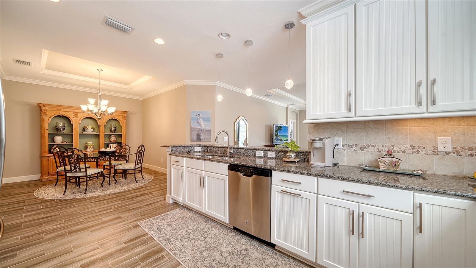 ESPLANADE BY SIESTA KEY - Residential