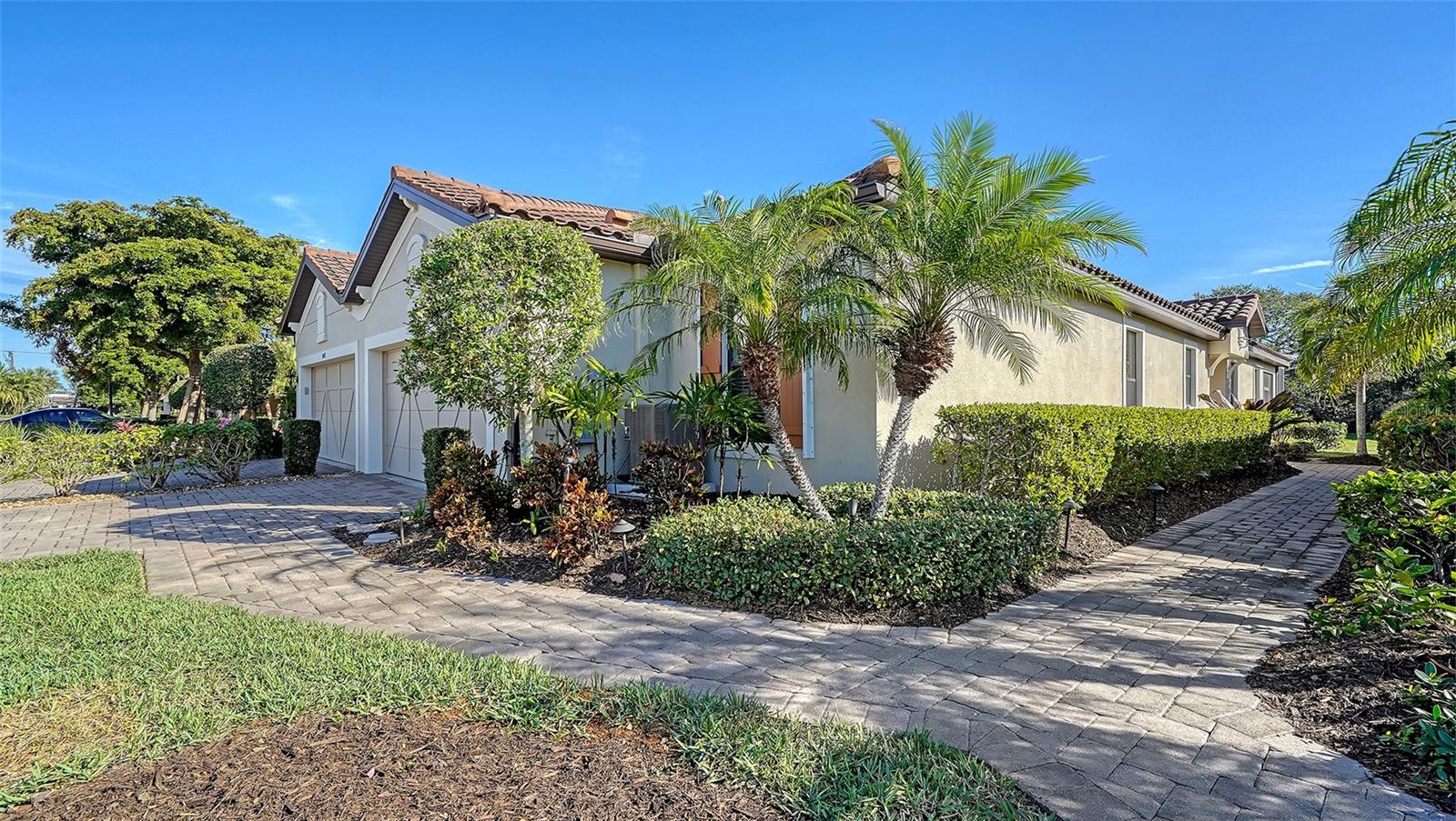 ESPLANADE BY SIESTA KEY - Residential