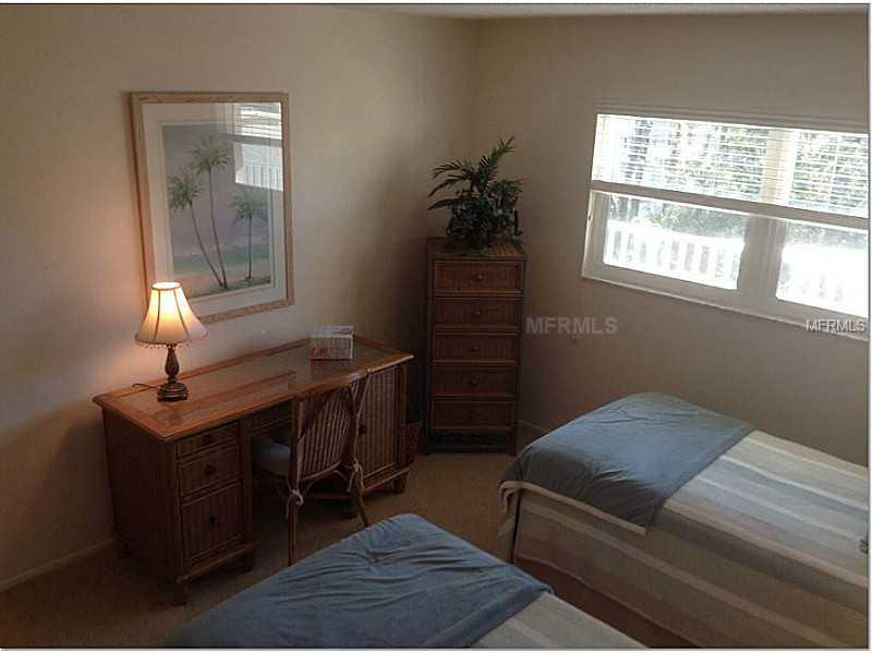 BAY TREE CLUB - Residential